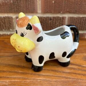 Houston Harvest Black and White Ceramic Cow Creamer